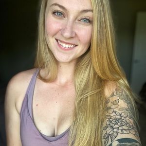 Meet your Posher, Ashlyn